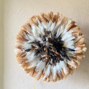 Juju hat - Natural Black, beige and white juju hat feather